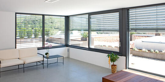 Bild zu Aluminiumfenster von Fenster Striegel