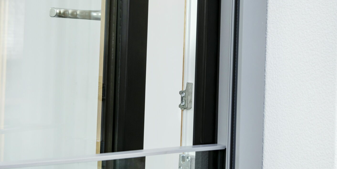 Zubehör für Fenster und Türen